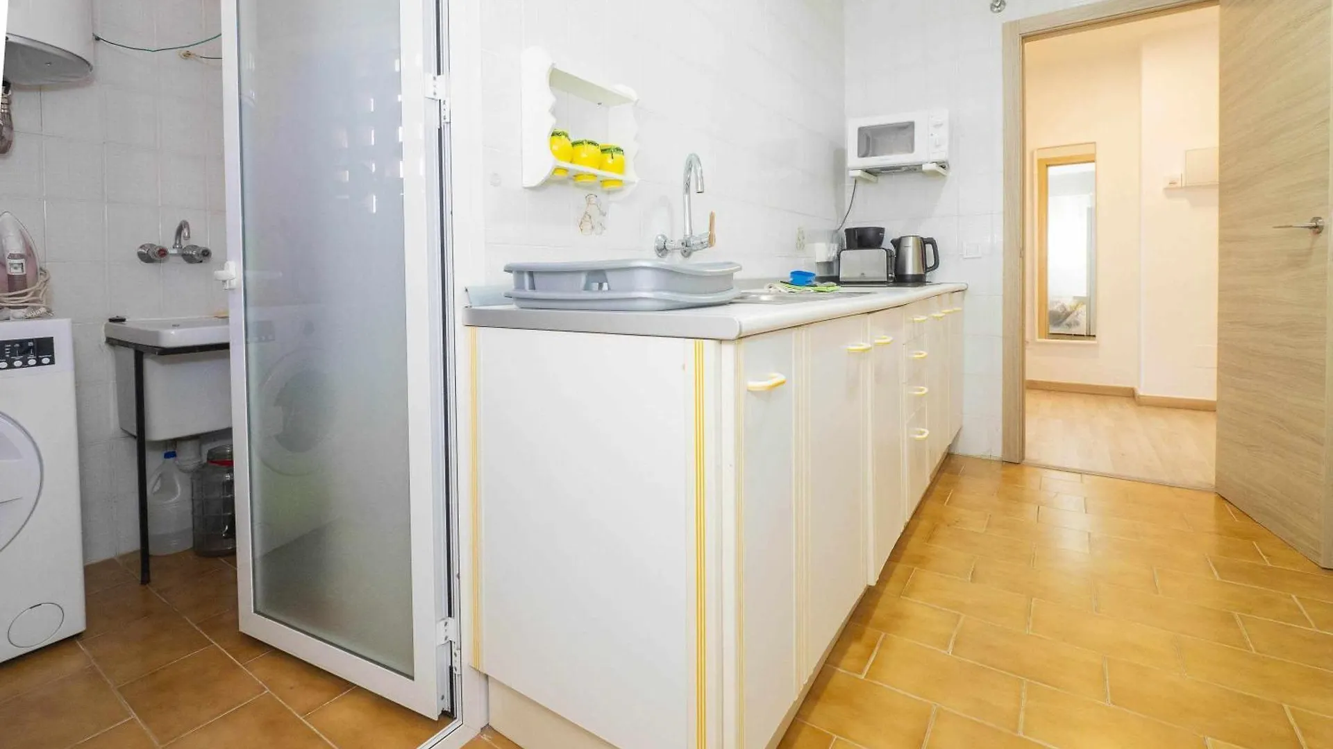 Apartamento Piscina y Parking en la Playa Rincón de la Victoria España
