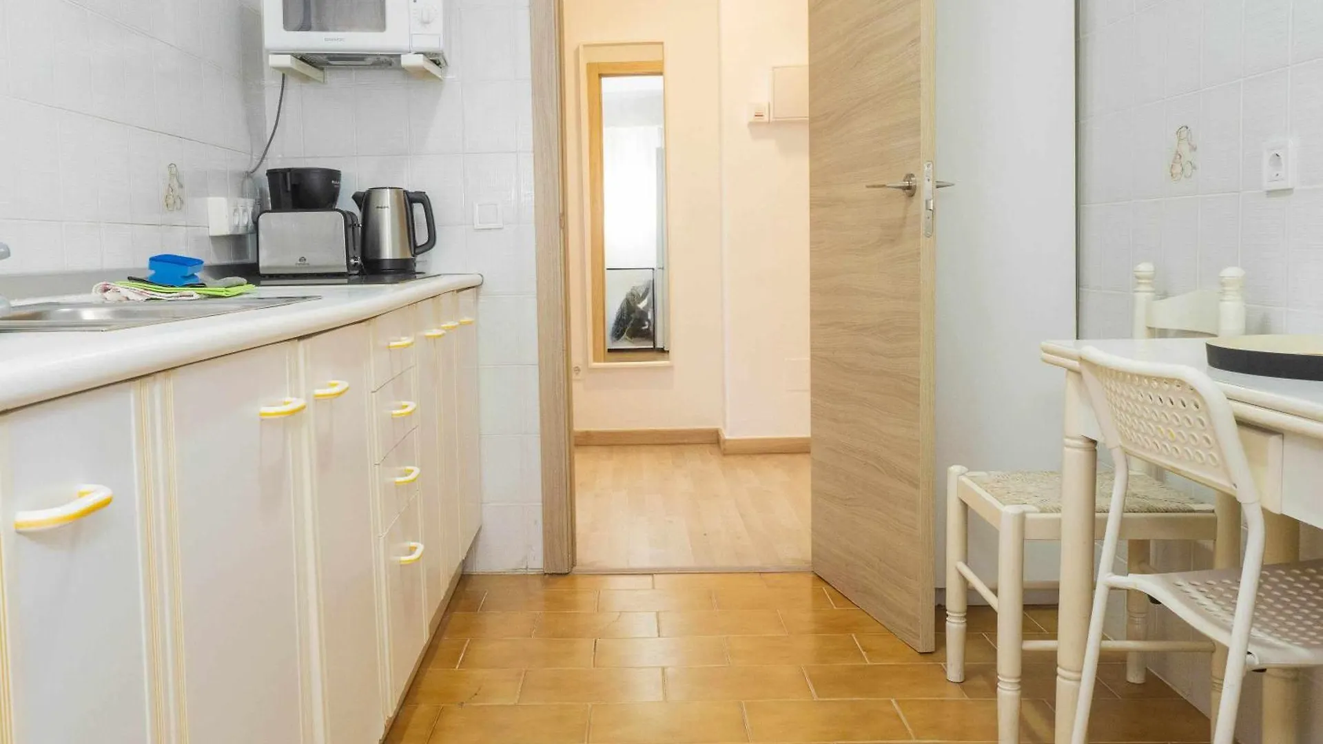 Apartamento Piscina y Parking en la Playa Rincón de la Victoria