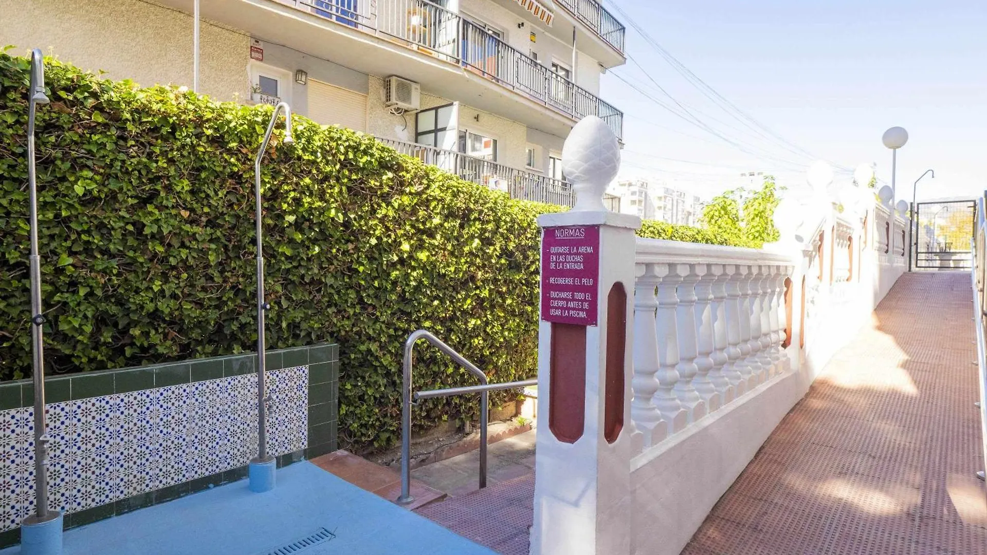 Apartamento Piscina y Parking en la Playa Rincón de la Victoria